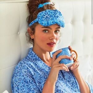 NEW satin eye mask sleep bedtime travel pillow filled elastic strap airplane bed